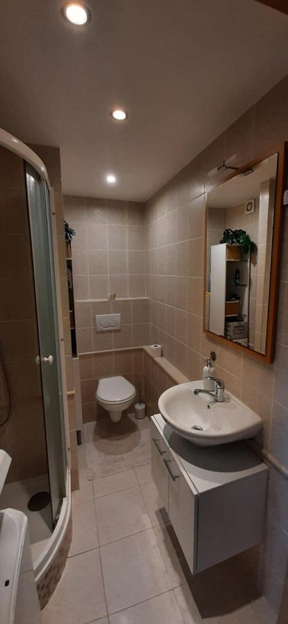 Apartment Kamyk Прага Екстер'єр фото
