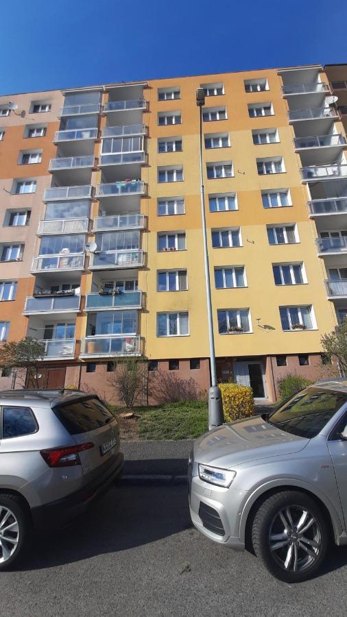 Apartment Kamyk Прага Екстер'єр фото